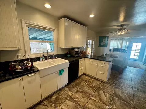 Kitchen - 446 N Park Ln, Orange, CA 92867 photo 1 of 2