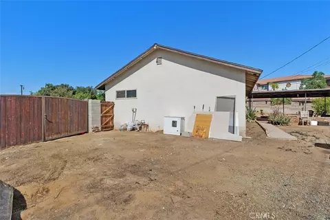 Exterior - 8512 Verbena, Riverside, CA 92504 photo 10 of 11