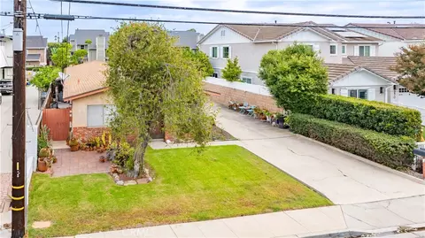 Exterior - 218 E 16th E, Costa Mesa, CA 92627 photo 19 of 19