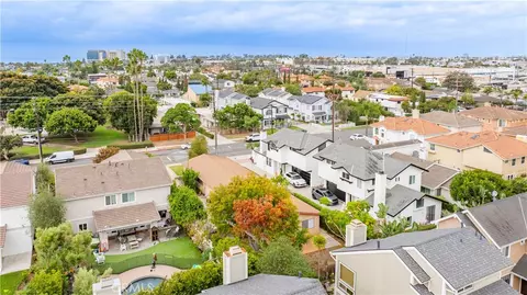 View/Area - 218 E 16th E, Costa Mesa, CA 92627 photo 4 of 11