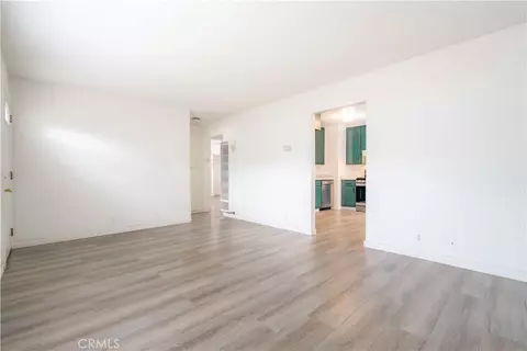 Living - 218 E 16th E, Costa Mesa, CA 92627 photo 1 of 4