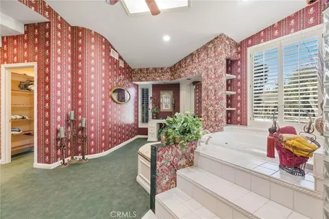 Bath - 33540 Highway 58, Buttonwillow, CA 93206 photo 8 of 8