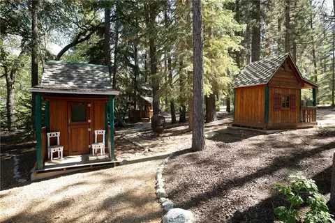 Exterior - 42388 Switzerland Dr, Big Bear Lake, CA 92315 photo 22 of 43