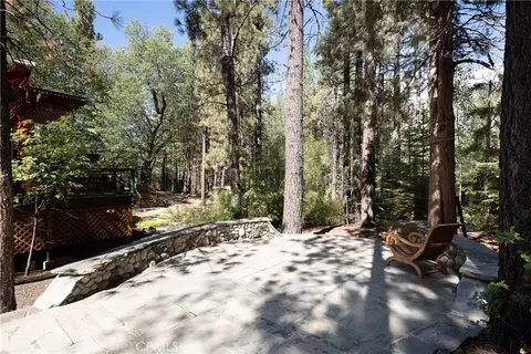 Exterior - 42388 Switzerland Dr, Big Bear Lake, CA 92315 photo 19 of 43