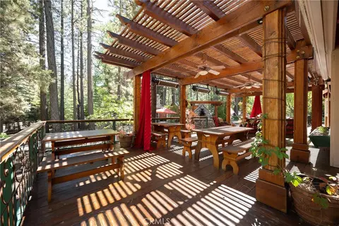 Exterior - 42388 Switzerland Dr, Big Bear Lake, CA 92315 photo 13 of 43