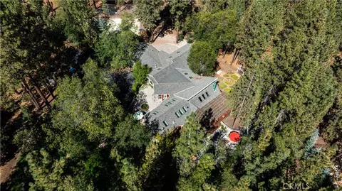 View/Area - 42388 Switzerland Dr, Big Bear Lake, CA 92315 photo 1 of 1