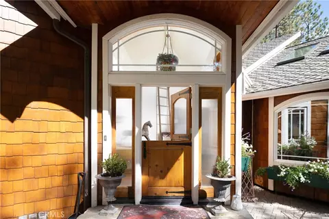 Entry Way - 42388 Switzerland Dr, Big Bear Lake, CA 92315 photo 1 of 2