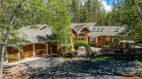 Exterior - 42388 Switzerland Dr, Big Bear Lake, CA 92315 photo 43 of 43