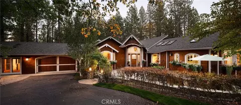 Exterior - 42388 Switzerland Dr, Big Bear Lake, CA 92315 photo 2 of 43