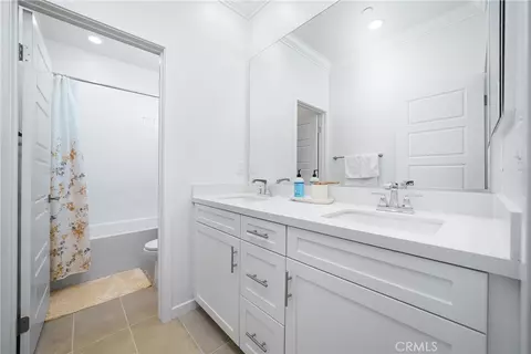 Entry Way - 127 Stage, Irvine, CA 92618 photo 4 of 4