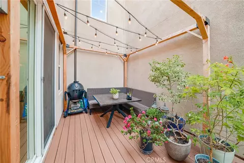 Exterior - 127 Stage, Irvine, CA 92618 photo 3 of 5