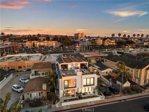 506 Clubhouse Ave, Newport Beach, CA 92663