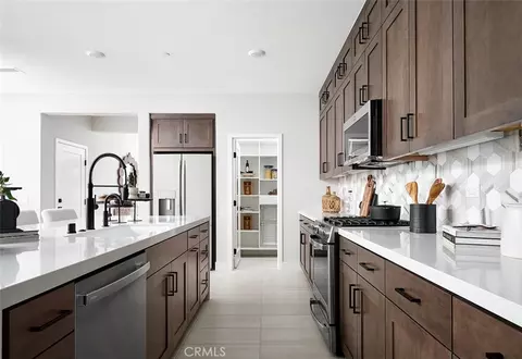 Kitchen - 3710 Crossen Dr, Corona, CA 92883 photo 2 of 2