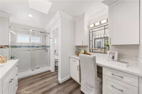 Bath - 471 E Yale, Irvine, CA 92614 photo 2 of 4