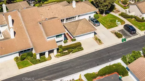 View/Area - 471 E Yale, Irvine, CA 92614 photo 2 of 10