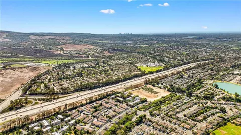 View/Area - 471 E Yale, Irvine, CA 92614 photo 9 of 10