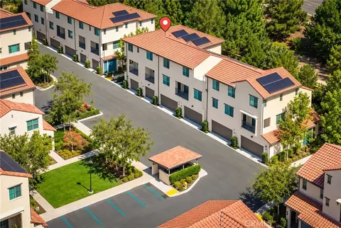 View/Area - 149 Coastal Gdn, Irvine, CA 92618 photo 2 of 9