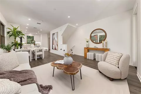 Living - 149 Coastal Gdn, Irvine, CA 92618 photo 4 of 4