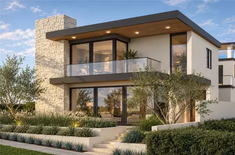 224 Iris Ave, Corona Del Mar, CA 92625
