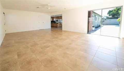 Living - 14621 Davis St, Westminster, CA 92683 photo 4 of 4