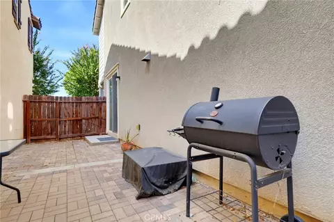 Exterior - 11216 Collin, Riverside, CA 92505 photo 16 of 16