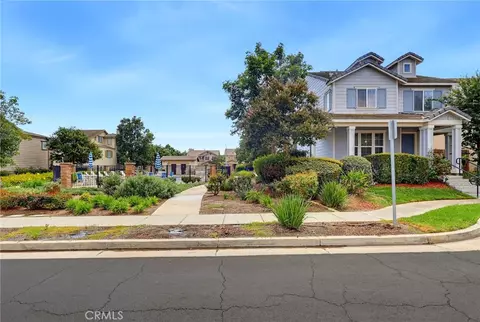 Exterior - 11216 Collin, Riverside, CA 92505 photo 7 of 16