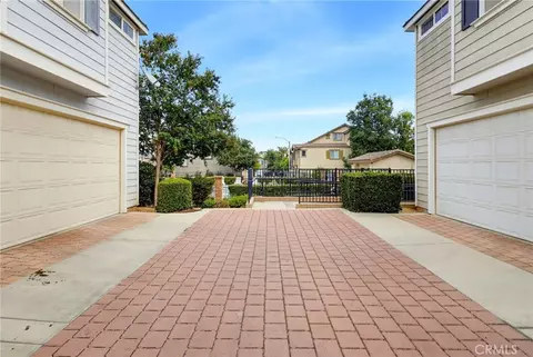 Exterior - 11216 Collin, Riverside, CA 92505 photo 13 of 16
