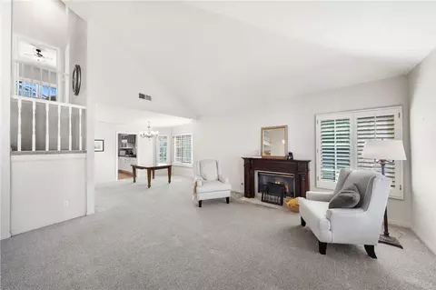 Living - 44020 Sheldon Ct, Temecula, CA 92592 photo 2 of 6