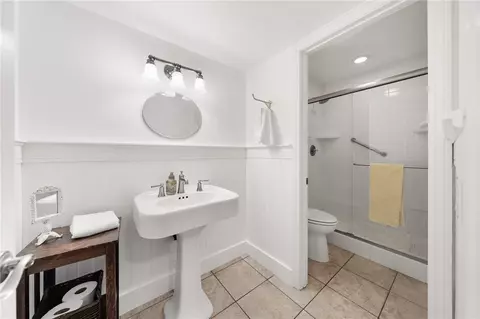Bath - 44020 Sheldon Ct, Temecula, CA 92592 photo 1 of 5