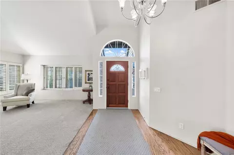 Entry Way - 44020 Sheldon Ct, Temecula, CA 92592 photo 4 of 6