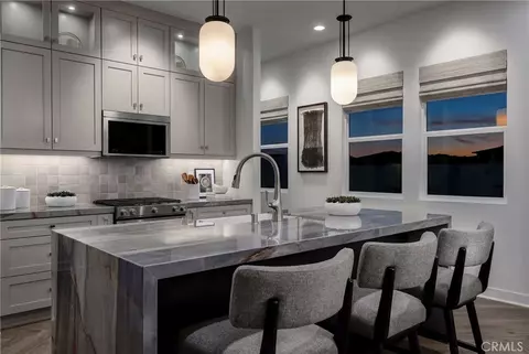 Kitchen - 2418 Liv Way, Montebello, CA 90640 photo 2 of 2