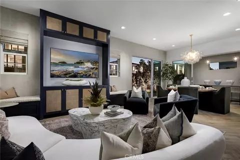 Living - 2418 Liv Way, Montebello, CA 90640 photo 2 of 3