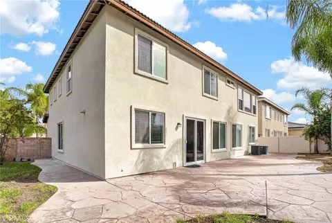 Exterior - 33629 Pebble Brook Cir, Temecula, CA 92592 photo 3 of 5
