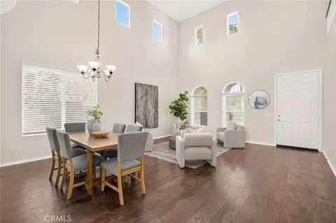 Dining - 33629 Pebble Brook Cir, Temecula, CA 92592 photo 3 of 4