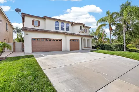 Exterior - 33629 Pebble Brook Cir, Temecula, CA 92592 photo 5 of 5
