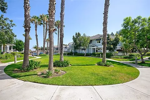 91 Carlsbad, Aliso Viejo, CA 92656