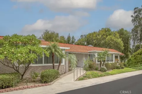 3304 Via Carrizo #O, Laguna Woods, CA 92637