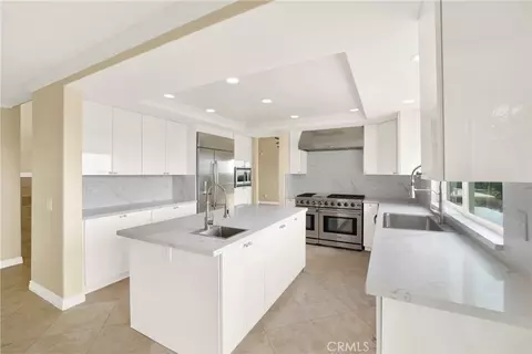Kitchen - 3313 Cabo Ct, Carlsbad, CA 92009 photo 4 of 4