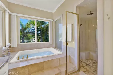 Bath - 3313 Cabo Ct, Carlsbad, CA 92009 photo 1 of 1