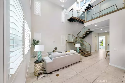 Entry Way - 438 Sycamore, Montebello, CA 90640 photo 1 of 2