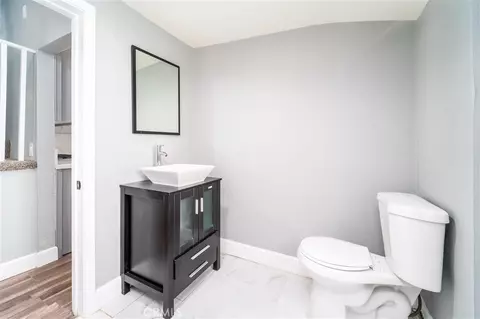Bath - 2891 10th, Riverside, CA 92507 photo 1 of 1