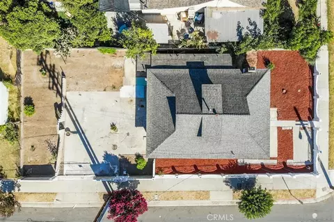View/Area - 2891 10th, Riverside, CA 92507 photo 1 of 2