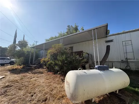 32295 Circle Terrace Dr, Redlands, CA 92373 photo 2