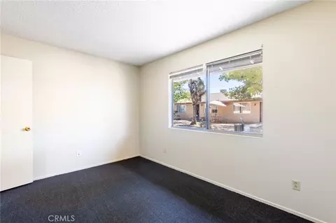 Bedroom - 6440 Hermosa, Yucca Valley, CA 92284 photo 2 of 2