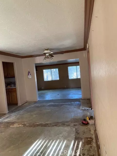 Entry Way - 725 Parkbrook, Spring Valley, CA 91977 photo 2 of 4