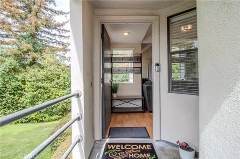 Entry Way - 5744 E Creekside #21, Orange, CA 92869 photo 1 of 4