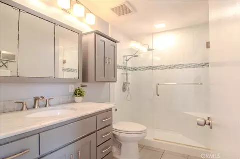 Bath - 5744 E Creekside #21, Orange, CA 92869 photo 1 of 1