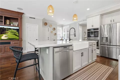 Kitchen - 8 Sutherland Dr, Ladera Ranch, CA 92694 photo 3 of 3