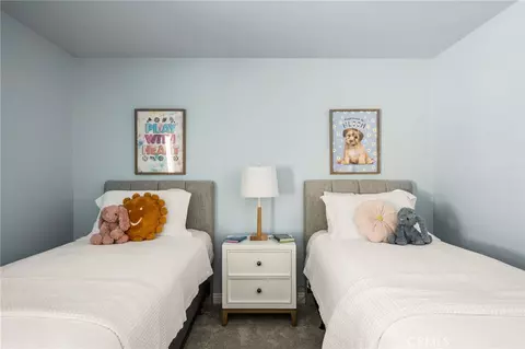 Bedroom - 2152 N Greenbrier Rd, Long Beach, CA 90815 photo 4 of 4