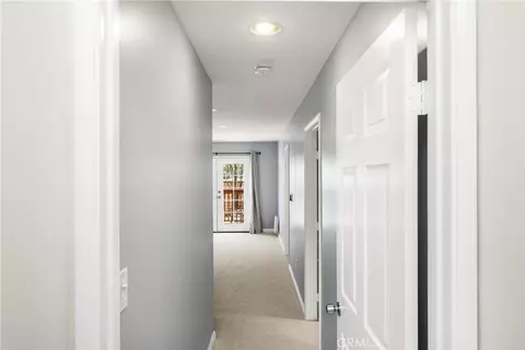 Entry Way - 2152 N Greenbrier Rd, Long Beach, CA 90815 photo 1 of 2